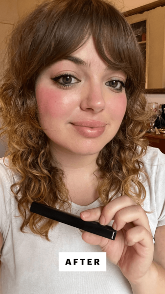 Selfie of Hoffmann after applying the Chanel Le Liner de Chanel Liquid Eyeliner